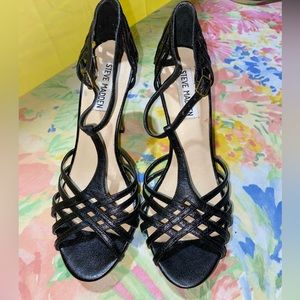 Steve Madden Heels T Strap- Prey Leather